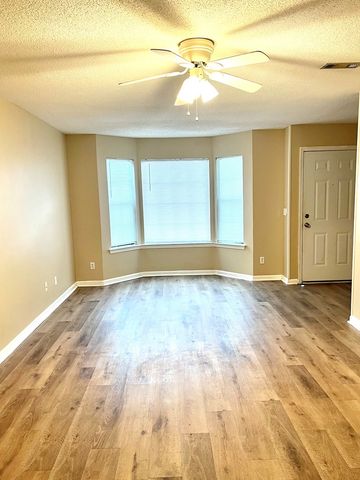 126 Brian Court, Daleville, AL 36322