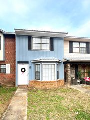 126 Brian Court, Daleville, AL 36322