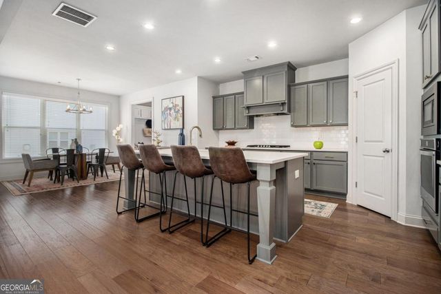 3235 Rockbridge Road SW, Avondale Estates, GA 30002