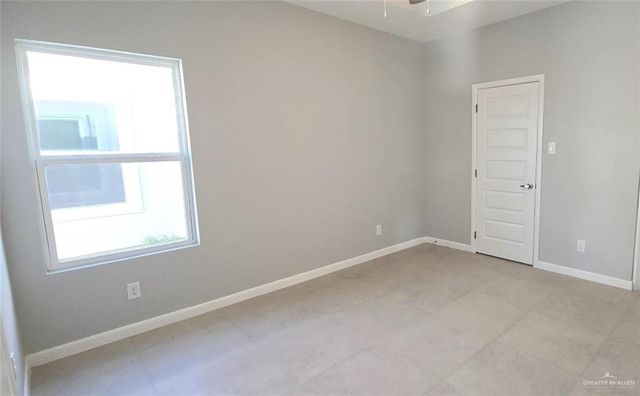 906 N Abbey Avenue 3, Edinburg, TX 78541
