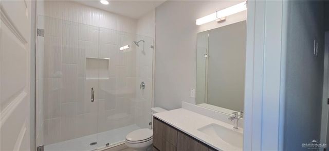 906 N Abbey Avenue 3, Edinburg, TX 78541