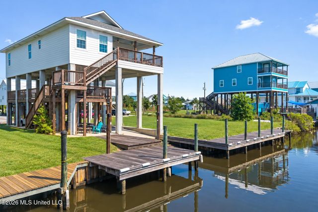 4030 Mindanao, Bay Saint Louis, MS 39520