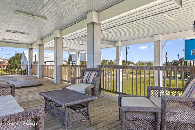 4030 Mindanao, Bay Saint Louis, MS 39520