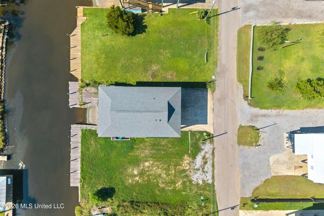 4030 Mindanao, Bay Saint Louis, MS 39520