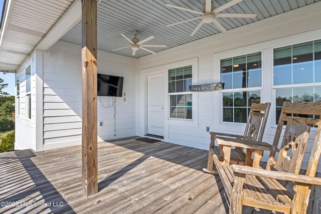 4030 Mindanao, Bay Saint Louis, MS 39520