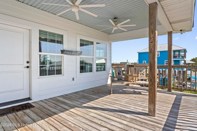 4030 Mindanao, Bay Saint Louis, MS 39520