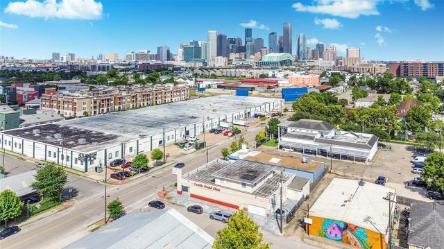 2919 Canal Street, Houston, TX 77003