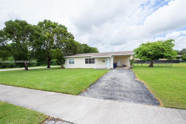 640 SW 5th Ave, Florida City, FL 33034