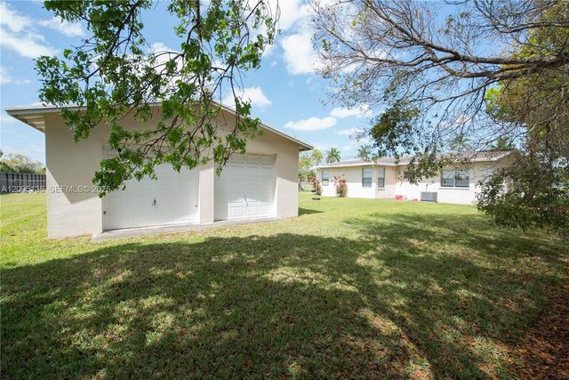 640 SW 5th Ave, Florida City, FL 33034