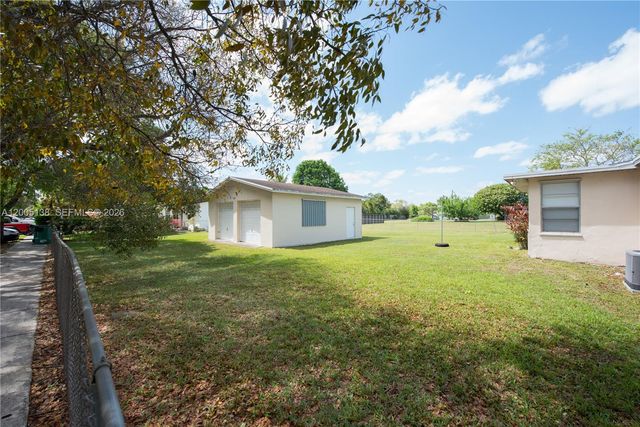 640 SW 5th Ave, Florida City, FL 33034