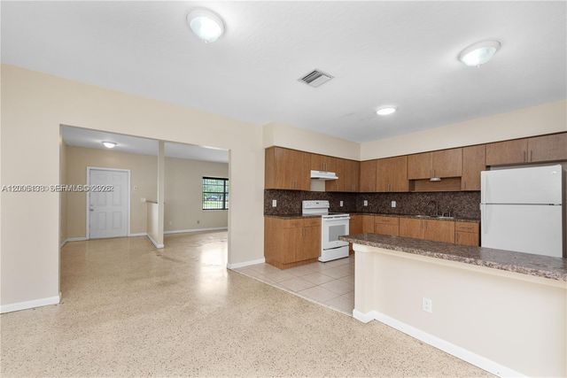 640 SW 5th Ave, Florida City, FL 33034