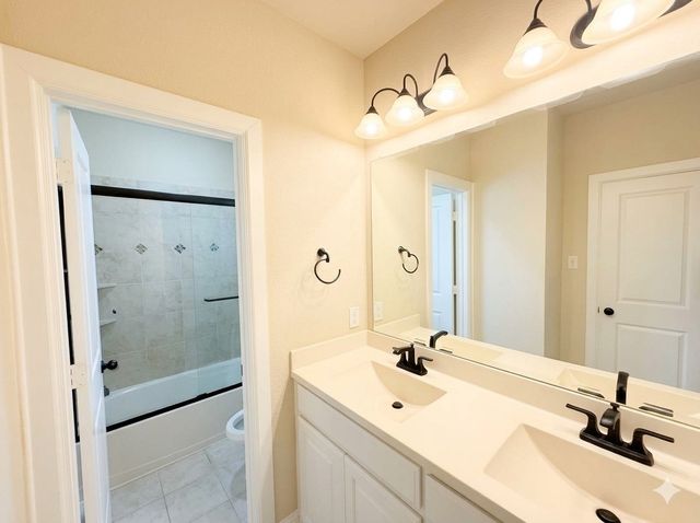 6722 Deleon Street, Irving, TX 75039