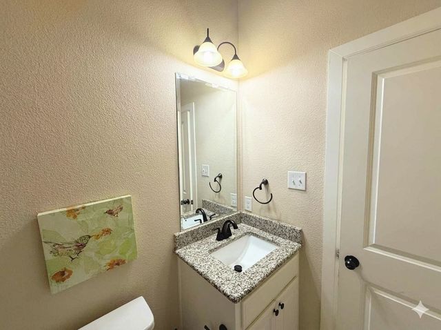 6722 Deleon Street, Irving, TX 75039