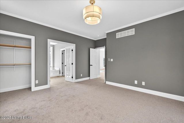 10206 Easum Rd, Louisville, KY 40299