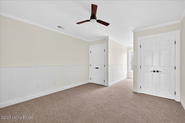 10206 Easum Rd, Louisville, KY 40299