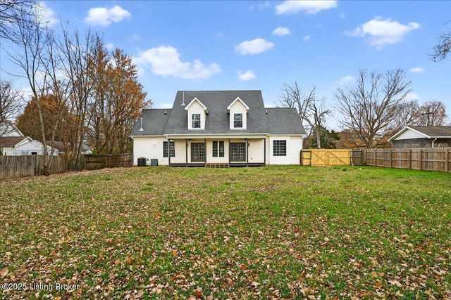 10206 Easum Rd, Louisville, KY 40299