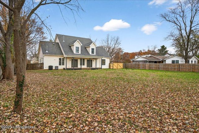 10206 Easum Rd, Louisville, KY 40299