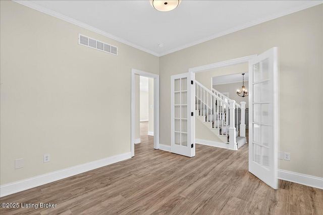 10206 Easum Rd, Louisville, KY 40299