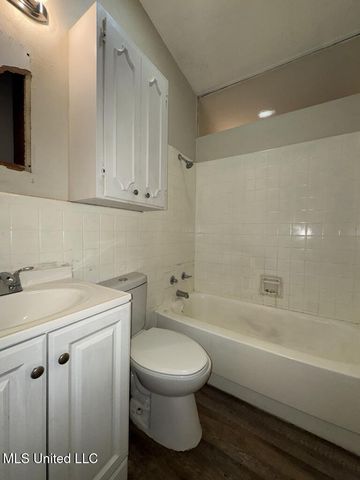 3320 Ridgeland Drive, Jackson, MS 39212