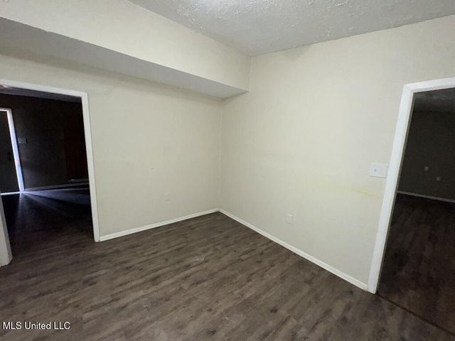 3320 Ridgeland Drive, Jackson, MS 39212