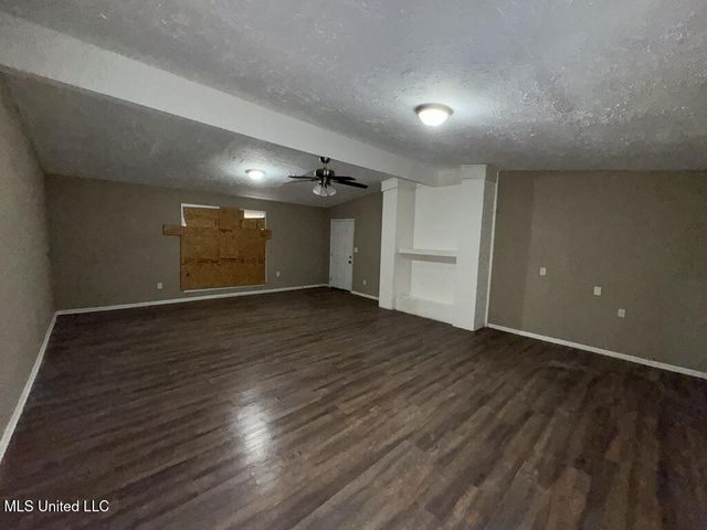 3320 Ridgeland Drive, Jackson, MS 39212