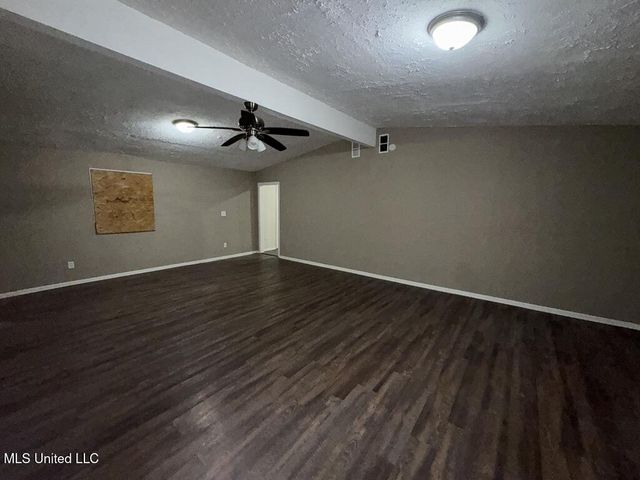 3320 Ridgeland Drive, Jackson, MS 39212