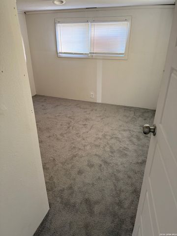 1311 W Hein Rd Lot 18, San Antonio, TX 78220