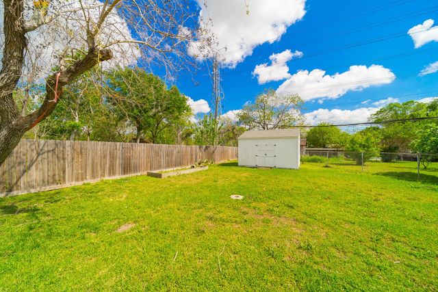7015 Kopman Drive, Houston, TX 77061