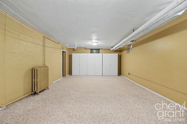 1139 Cadillac Drive, Grand Rapids, MI 49506