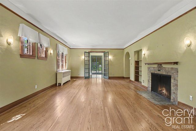 1139 Cadillac Drive, Grand Rapids, MI 49506