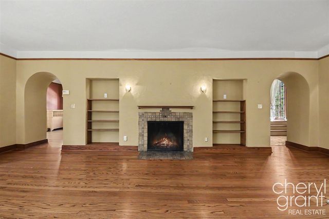 1139 Cadillac Drive, Grand Rapids, MI 49506