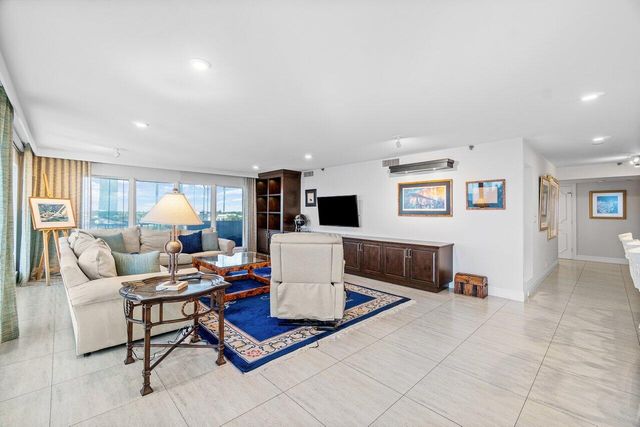 4001 N Ocean Boulevard 708, Boca Raton, FL 33431