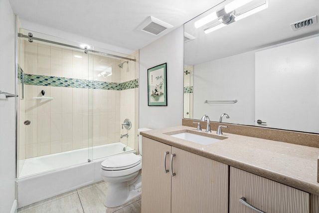 4001 N Ocean Boulevard 708, Boca Raton, FL 33431
