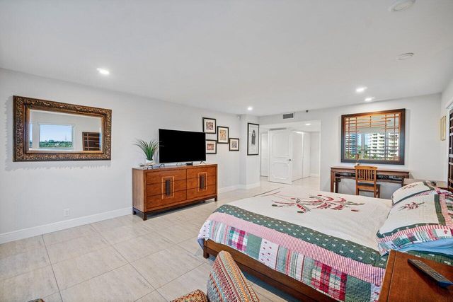 4001 N Ocean Boulevard 708, Boca Raton, FL 33431