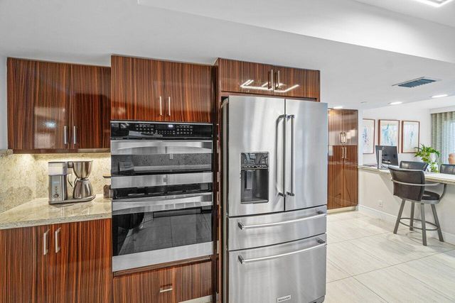 4001 N Ocean Boulevard 708, Boca Raton, FL 33431