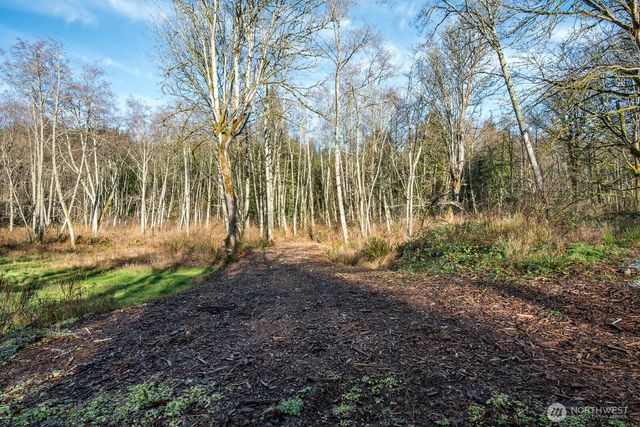 105 N Sunrise Boulevard, Camano Island, WA 98282