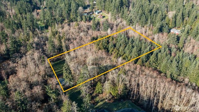 105 N Sunrise Boulevard, Camano Island, WA 98282