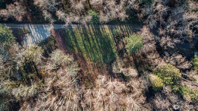 105 N Sunrise Boulevard, Camano Island, WA 98282