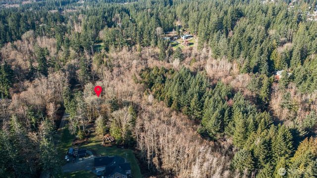 105 N Sunrise Boulevard, Camano Island, WA 98282