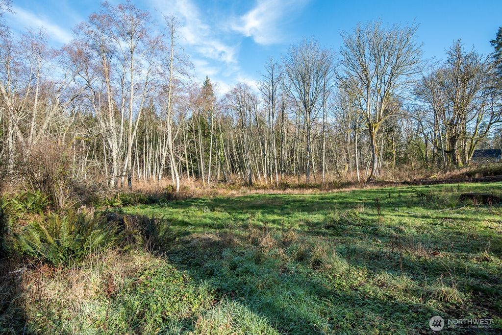 105 N Sunrise Boulevard, Camano Island, WA 98282