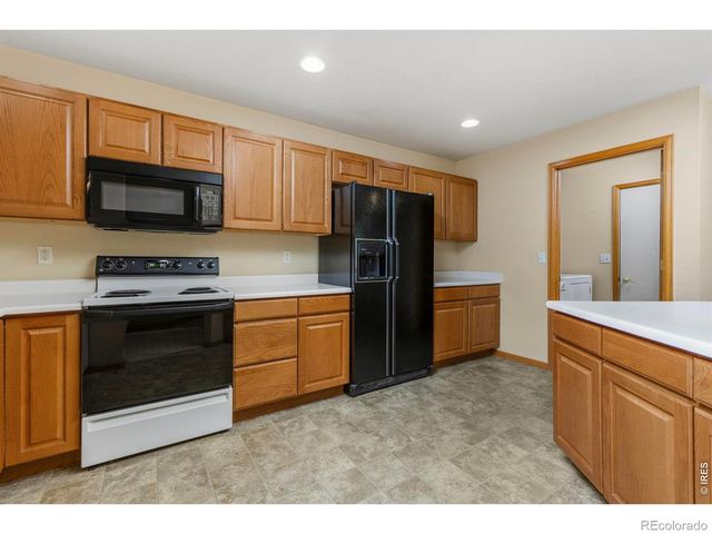 2002 35th Ave Ct, Greeley, CO 80634