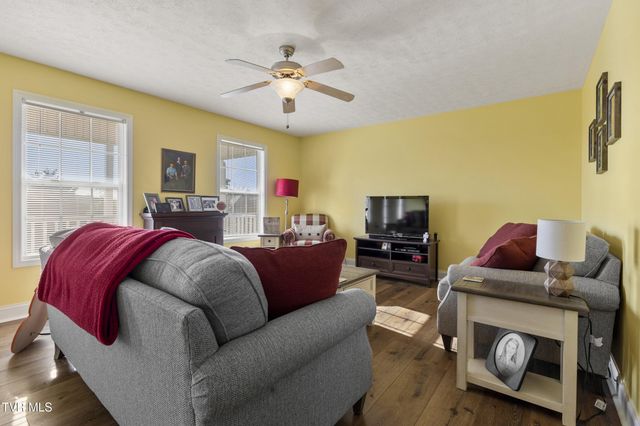 1452 Windfield Drive, Morristown, TN 37813