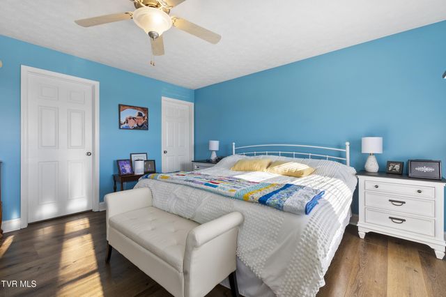 1452 Windfield Drive, Morristown, TN 37813