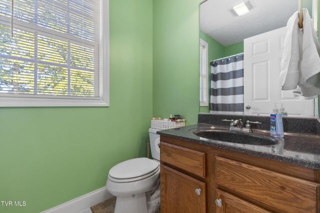 1452 Windfield Drive, Morristown, TN 37813