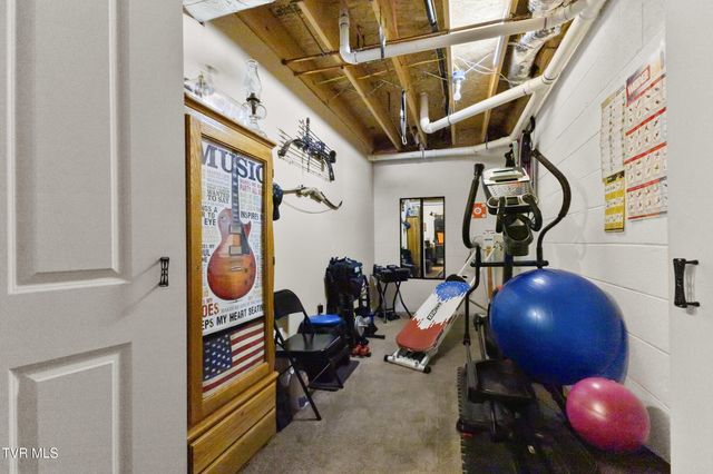 1452 Windfield Drive, Morristown, TN 37813