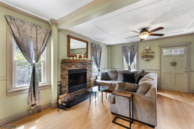 73 Main St, Mount Olive Twp., NJ 07836