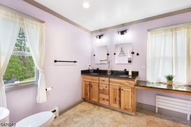 73 Main St, Mount Olive Twp., NJ 07836