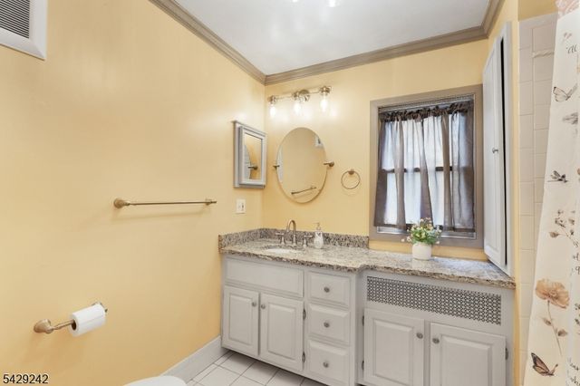 73 Main St, Mount Olive Twp., NJ 07836