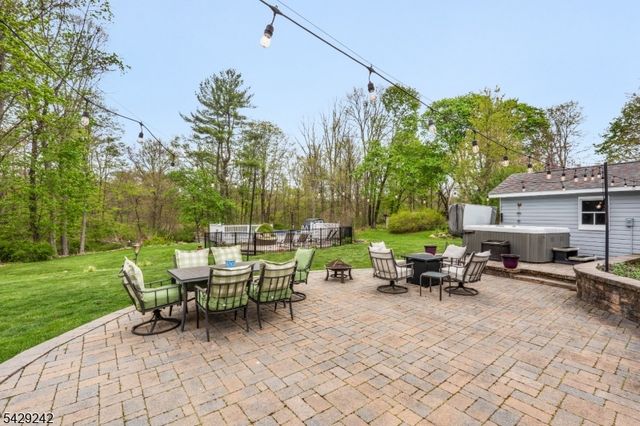 73 Main St, Mount Olive Twp., NJ 07836