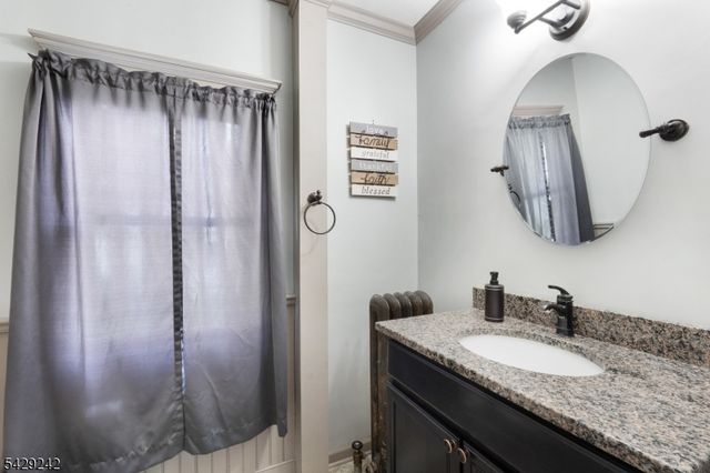 73 Main St, Mount Olive Twp., NJ 07836